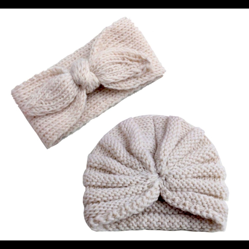 Knitted baby hat sets.